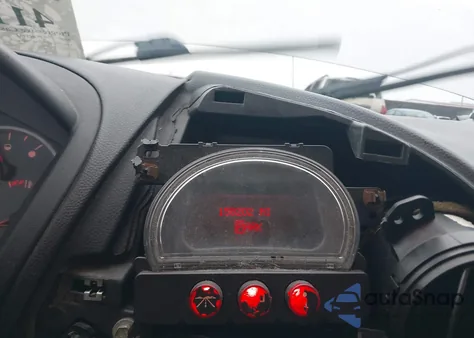 2006 Pontiac Grand Prix from USA, damaged, VIN 2G2WP552161310804